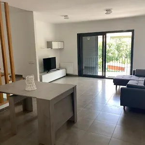 Ample House With Views In Front Of Baells Reservoir Сasa de vacaciones